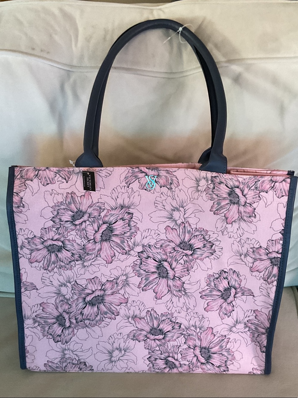 VICTORIA SECRET $78 HUGE Pink Floral Tote Bag NWT